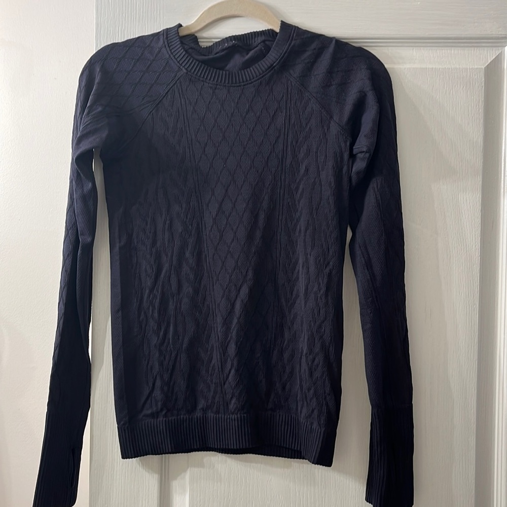 Lululemon long sleeve running shirt